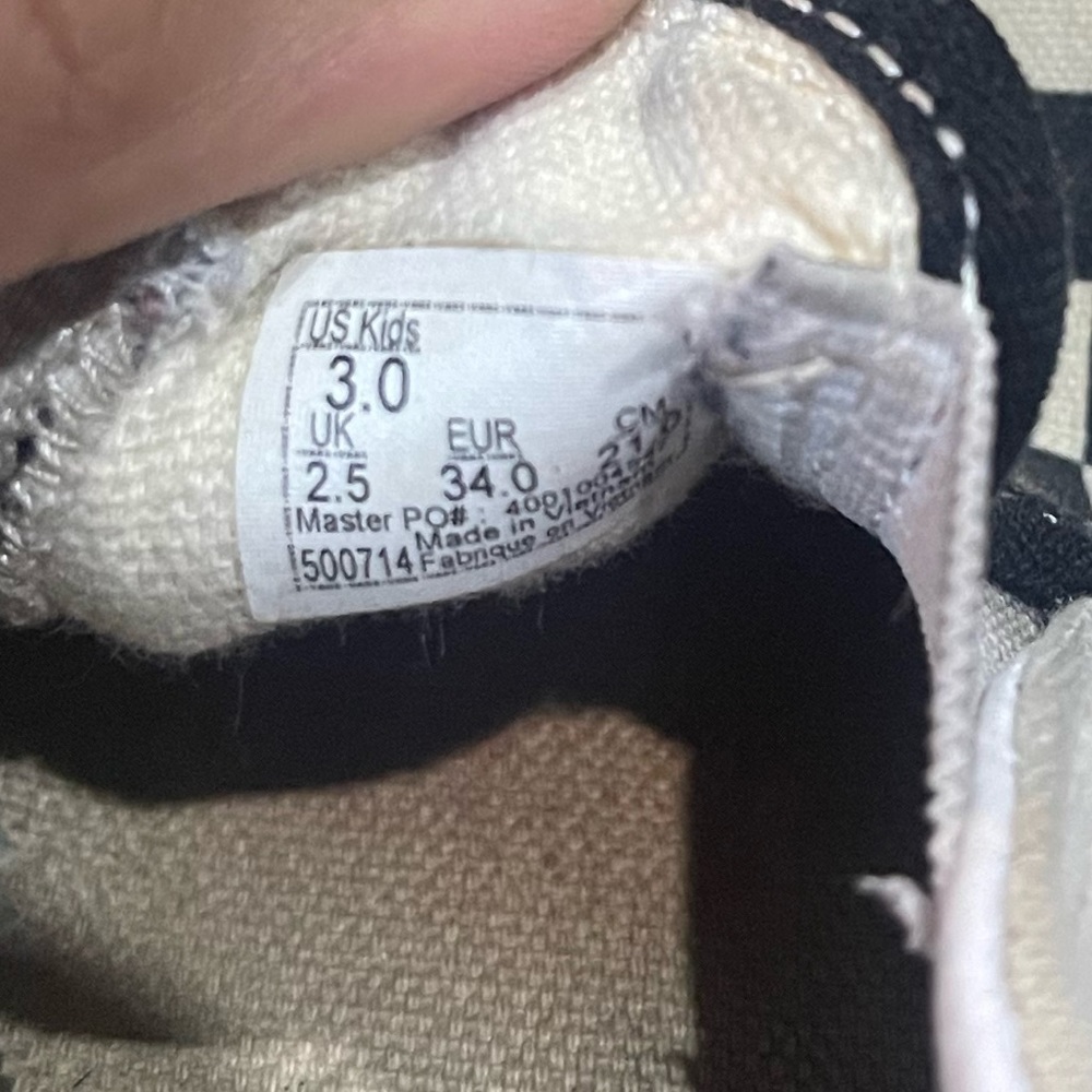 Used Vans - Picture 3 of 4